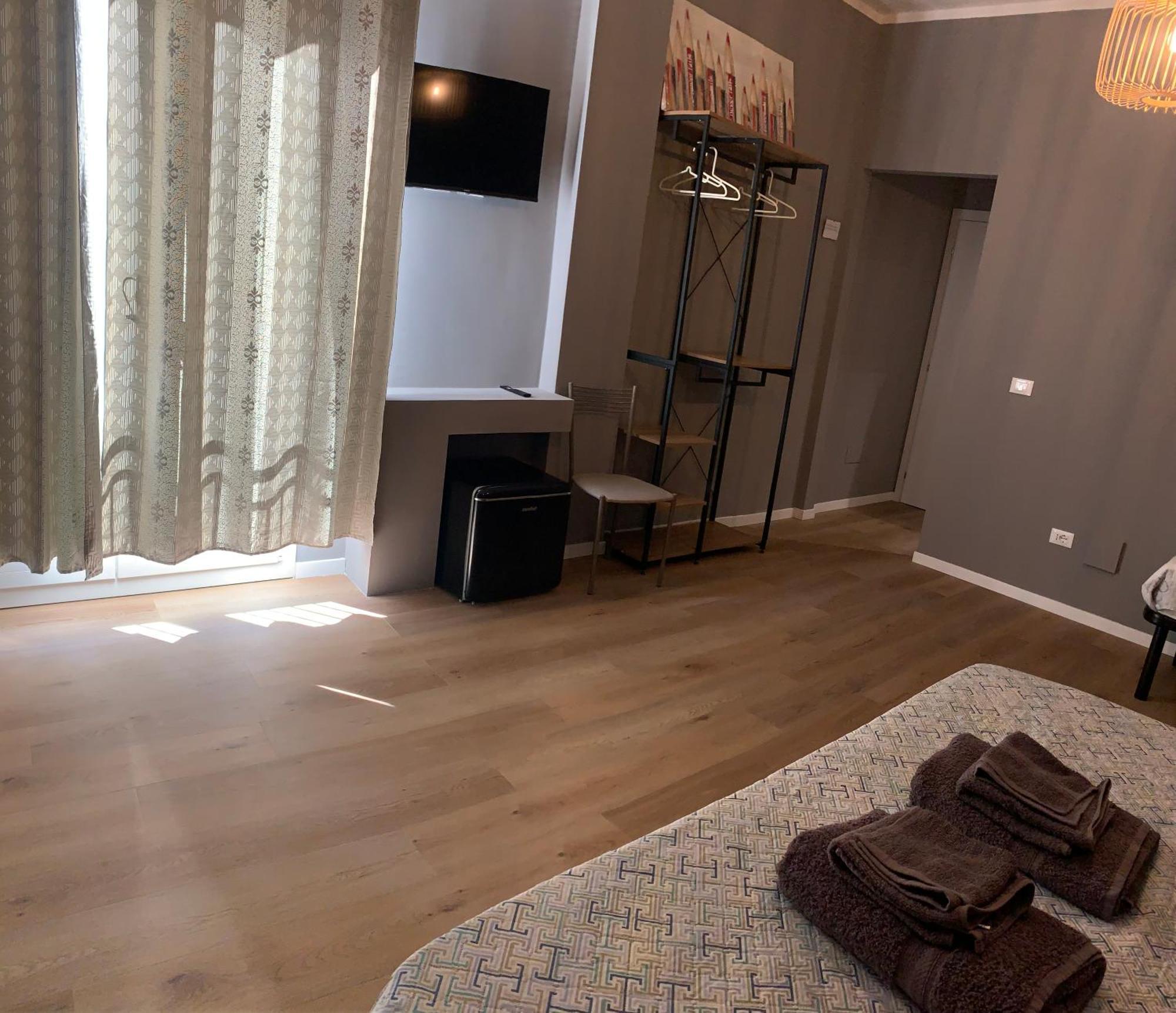 Riva Reno 4 Rooms Bologna Exterior foto