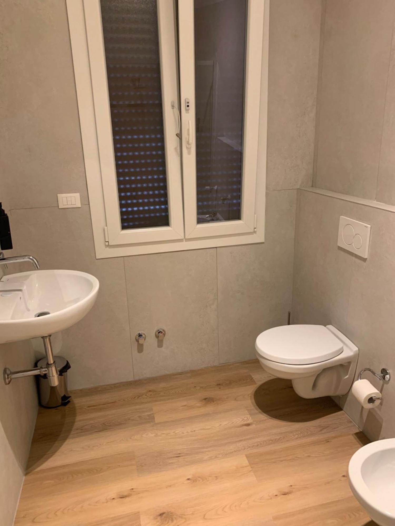 Riva Reno 4 Rooms Bologna Exterior foto